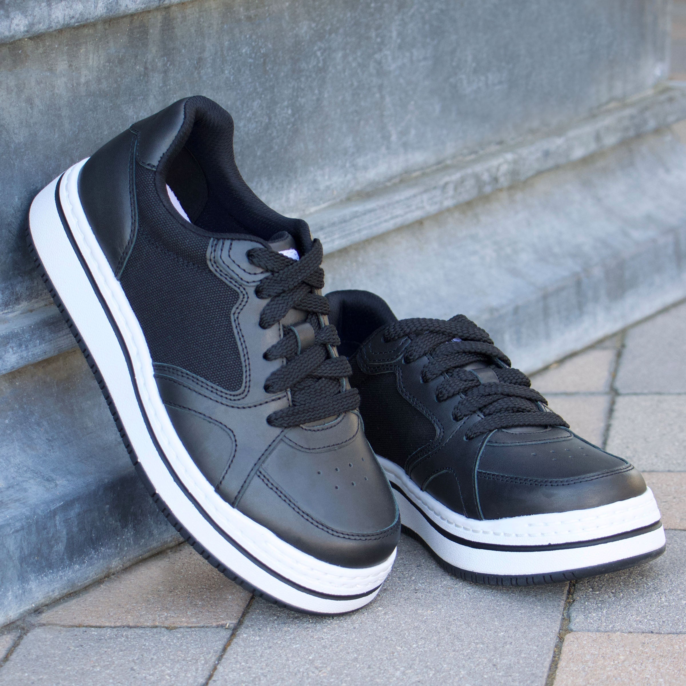 Alyster Off Black Shoe - Image 2