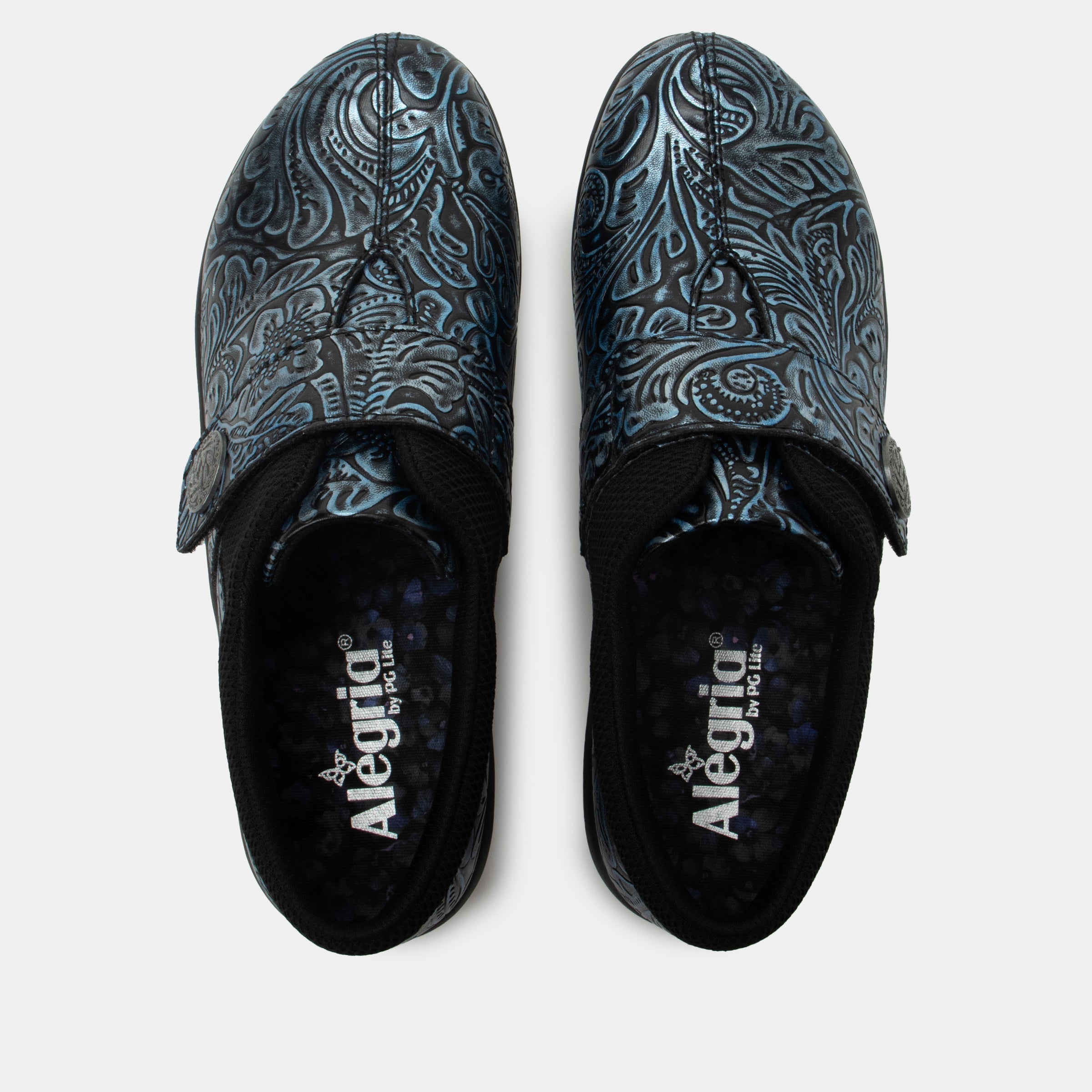 Danni Bless Your Heart Navy Shoe - Image 5